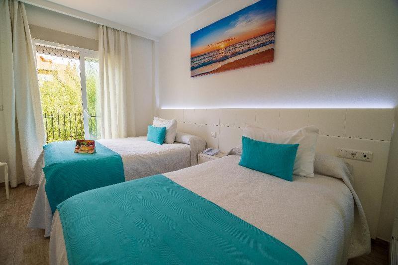 Hotel Romerito Malaga Room photo